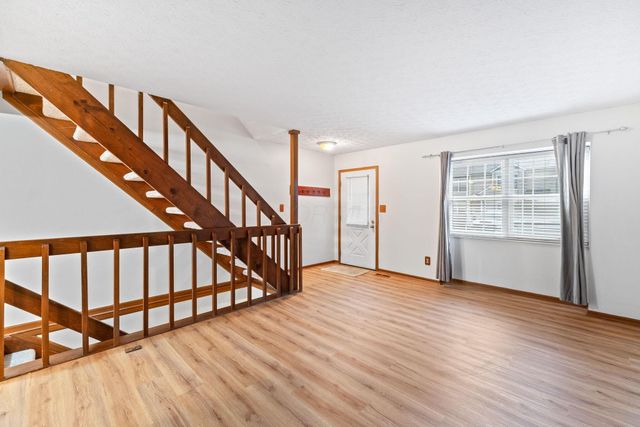 874 Charnwood Lane, 5D, Columbus, OH 43085