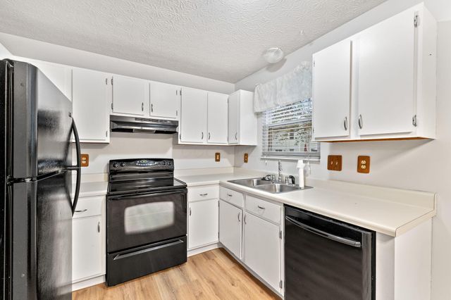 874 Charnwood Lane, 5D, Columbus, OH 43085