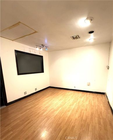 12459 Mclennan, Granada Hills, CA 91344
