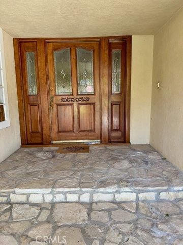 12459 Mclennan, Granada Hills, CA 91344