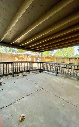 634 Twinbrooke Drive, Houston, TX 77037