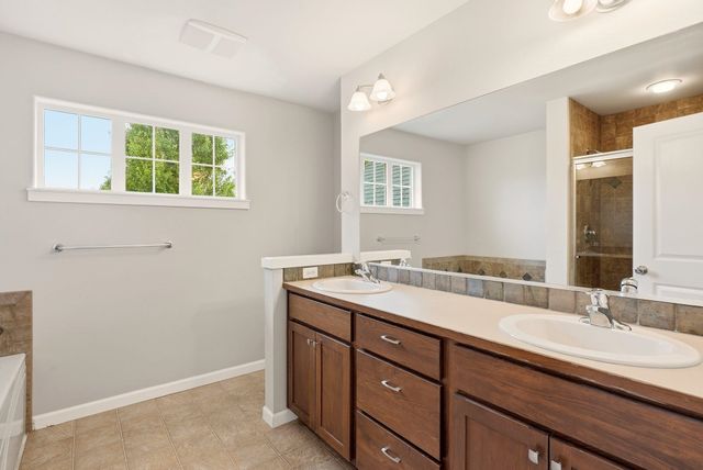 1780 N Holl Blvd, Liberty Lake, WA 99016