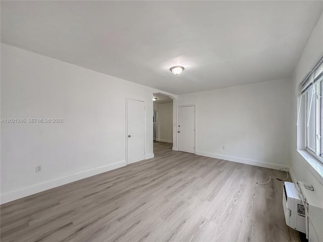955 Bay Dr 2, Miami Beach, FL 33141
