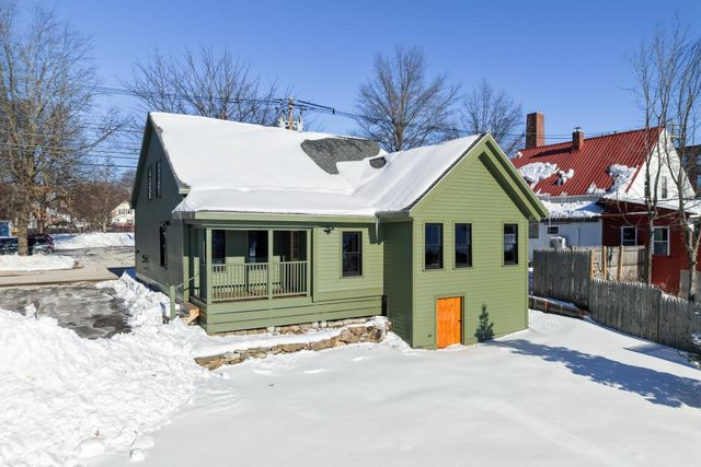 98 Water Street, Laconia, NH 03246