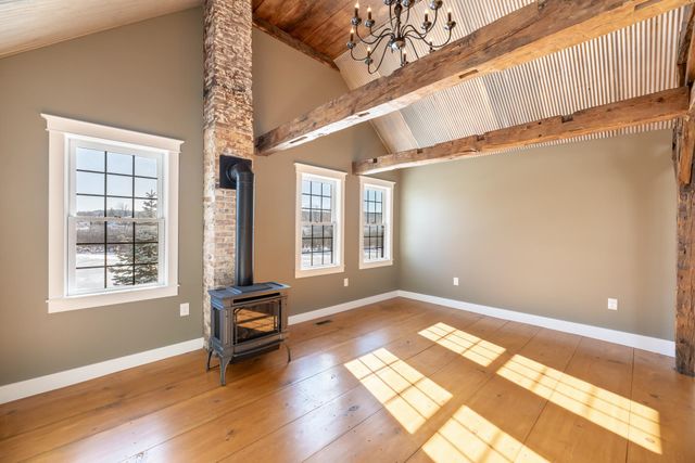 98 Water Street, Laconia, NH 03246