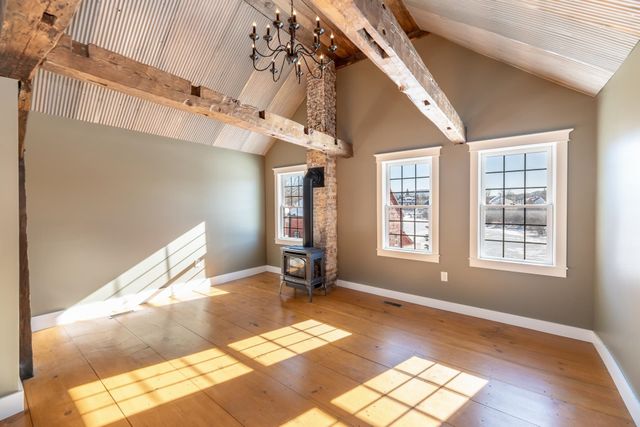 98 Water Street, Laconia, NH 03246