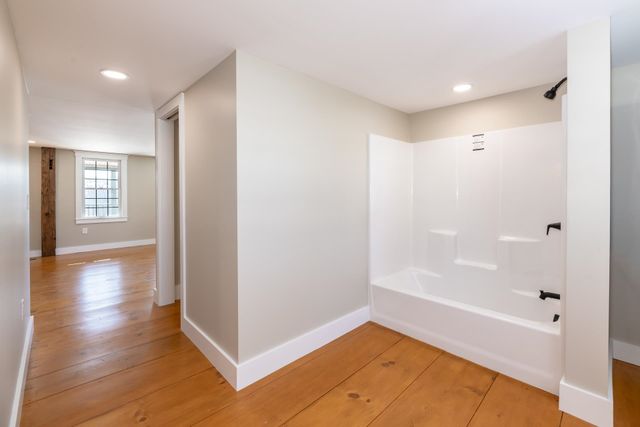 98 Water Street, Laconia, NH 03246