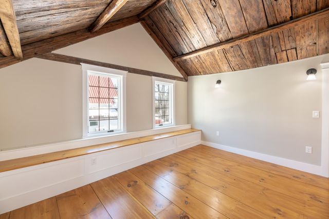 98 Water Street, Laconia, NH 03246