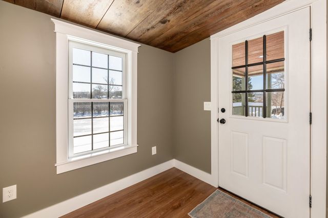 98 Water Street, Laconia, NH 03246