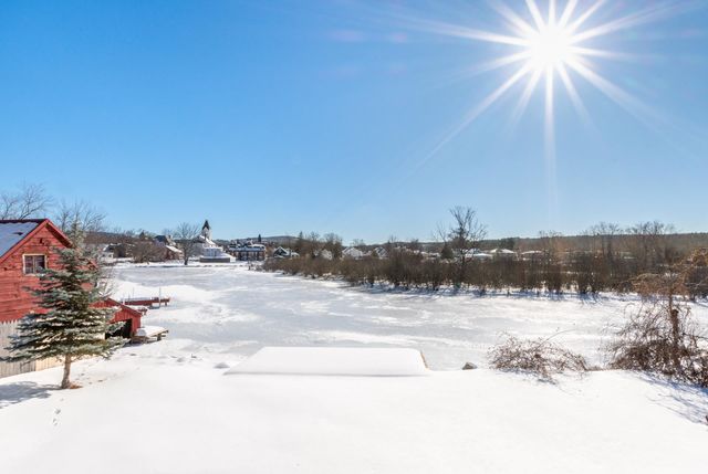 98 Water Street, Laconia, NH 03246