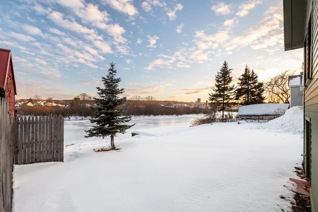 98 Water Street, Laconia, NH 03246