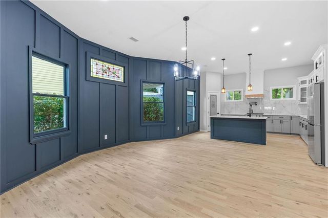 378 Grant Park Place, Atlanta, GA 30315