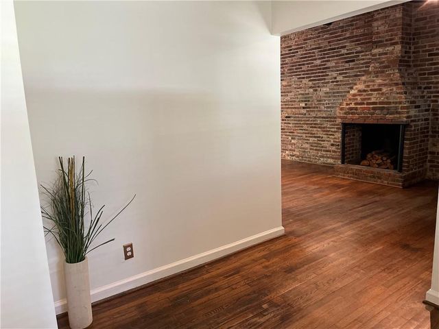 1945 Dellwood Drive NW B, Atlanta, GA 30309