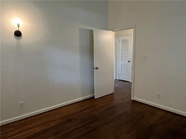 1945 Dellwood Drive NW B, Atlanta, GA 30309