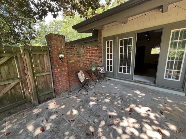 1945 Dellwood Drive NW B, Atlanta, GA 30309