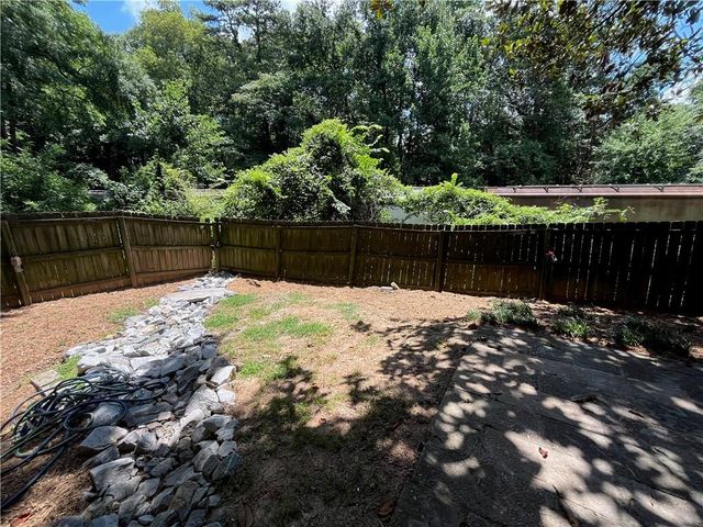 1945 Dellwood Drive NW B, Atlanta, GA 30309