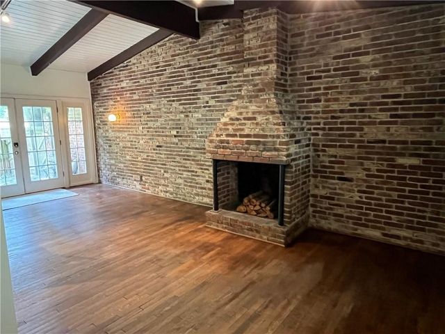 1945 Dellwood Drive NW B, Atlanta, GA 30309