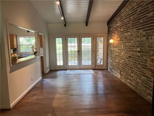 1945 Dellwood Drive NW B, Atlanta, GA 30309