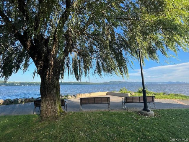 64 Bradley Street, Dobbs Ferry, NY 10522