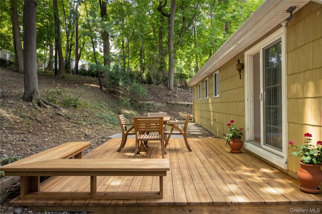 64 Bradley Street, Dobbs Ferry, NY 10522