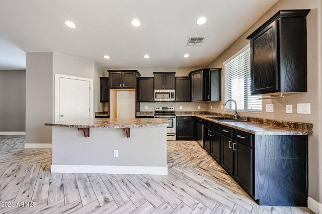 12326 W PATRICK Lane, Sun City West, AZ 85375