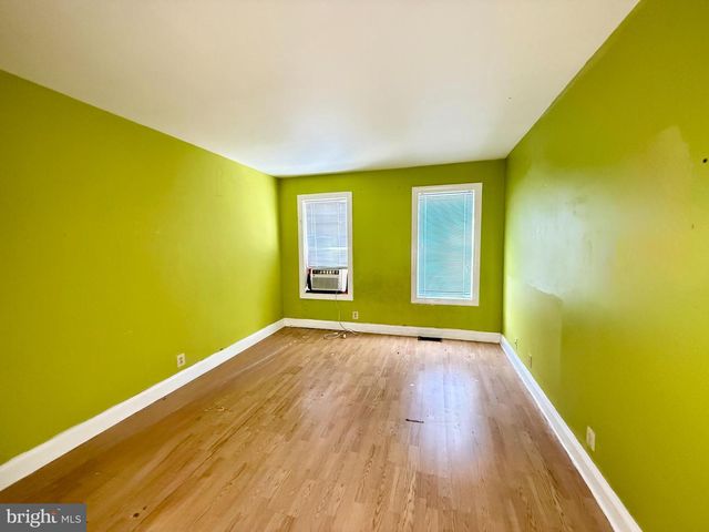 321 S NEWKIRK ST, Baltimore, MD 21224