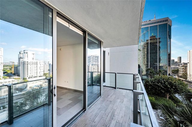 88 SW 7th Street 806, Miami, FL 33130