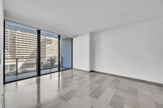 88 SW 7th Street 806, Miami, FL 33130