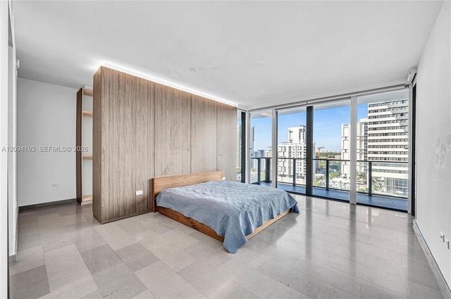 88 SW 7th Street 806, Miami, FL 33130