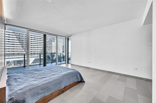 88 SW 7th Street 806, Miami, FL 33130
