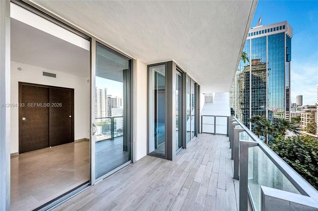 88 SW 7th Street 806, Miami, FL 33130