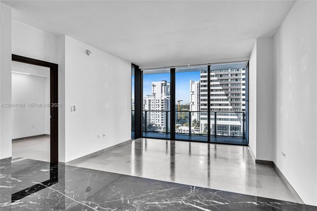 88 SW 7th Street 806, Miami, FL 33130