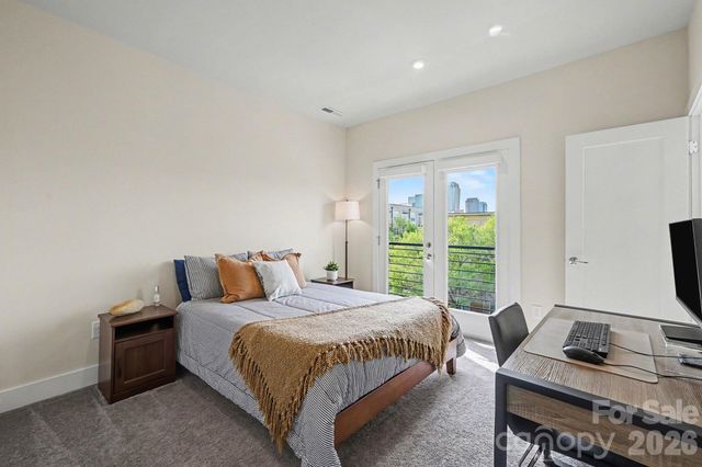 12045 Brooklyn Avenue, Charlotte, NC 28204