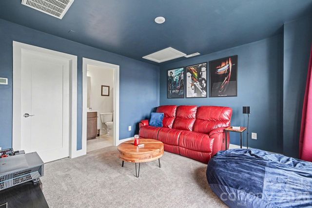 12045 Brooklyn Avenue, Charlotte, NC 28204