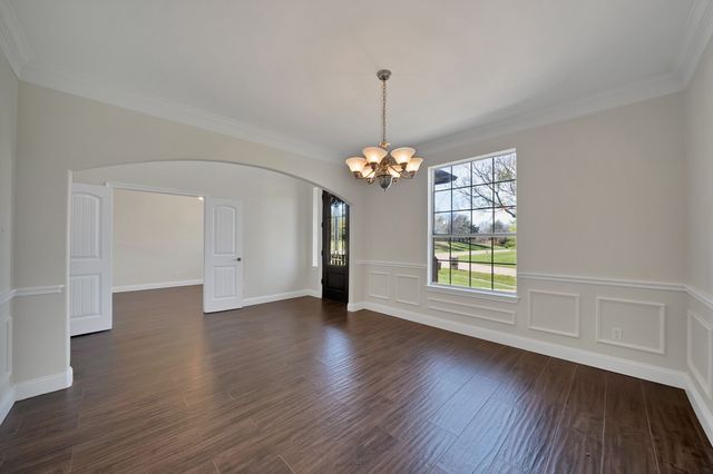 2770 S Lakeview Drive, Cedar Hill, TX 75104