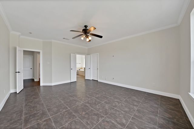 2770 S Lakeview Drive, Cedar Hill, TX 75104