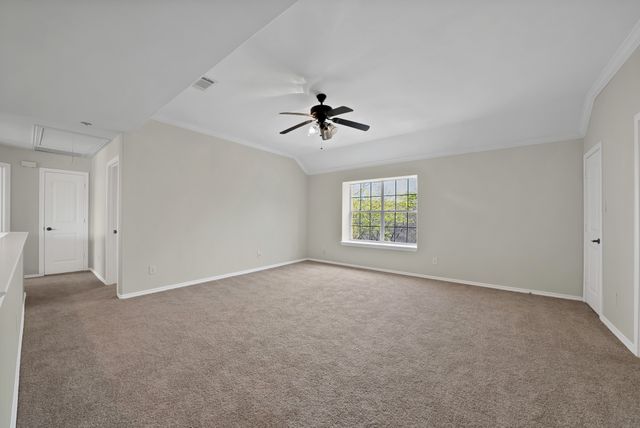 2770 S Lakeview Drive, Cedar Hill, TX 75104