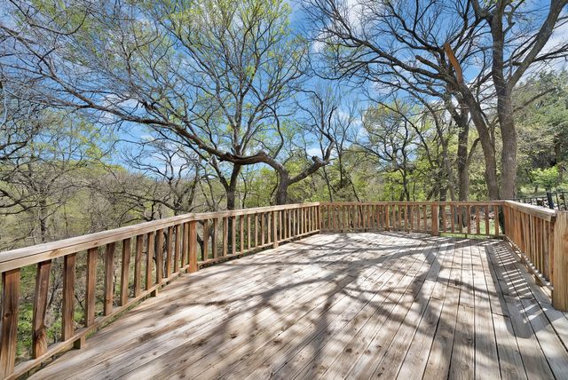 2770 S Lakeview Drive, Cedar Hill, TX 75104