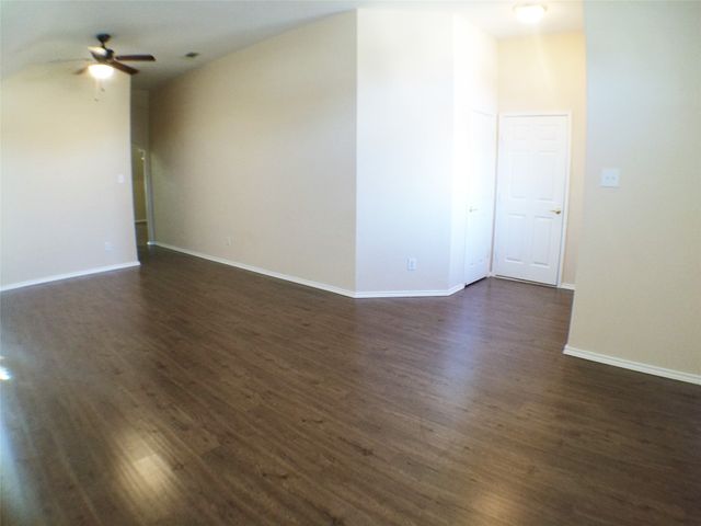 1006 Godwin Avenue, Glenn Heights, TX 75154