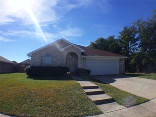 1006 Godwin Avenue, Glenn Heights, TX 75154