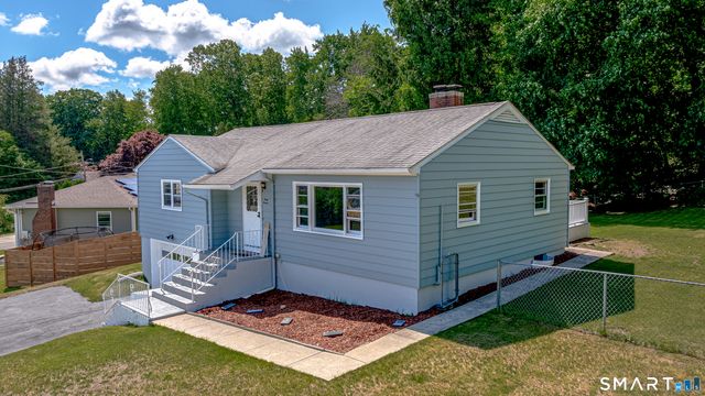 47 Juniper Ridge Drive, Waterbury, CT 06708