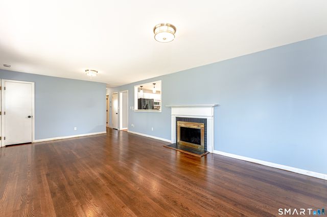 47 Juniper Ridge Drive, Waterbury, CT 06708