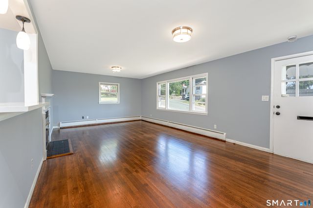 47 Juniper Ridge Drive, Waterbury, CT 06708