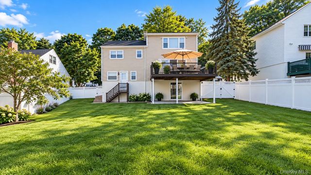 173 Pembrook Drive, Yonkers, NY 10710
