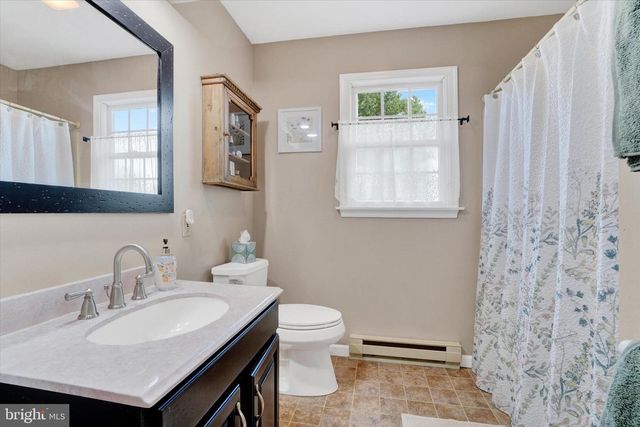 47 RAYMOND CT, Elizabethtown, PA 17022