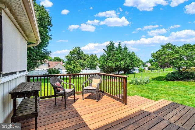 47 RAYMOND CT, Elizabethtown, PA 17022