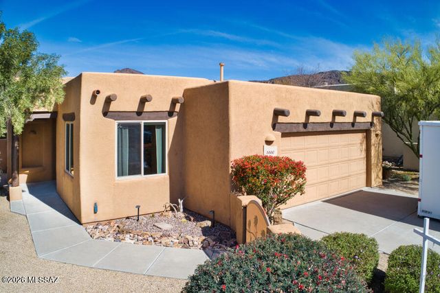 5660 W Triangle X Place, Tucson, AZ 85713