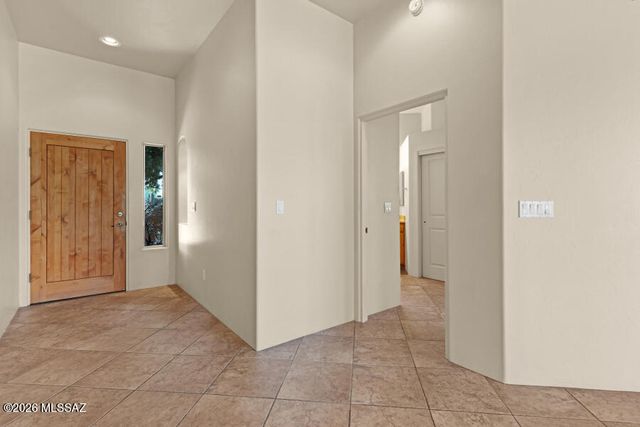 5660 W Triangle X Place, Tucson, AZ 85713