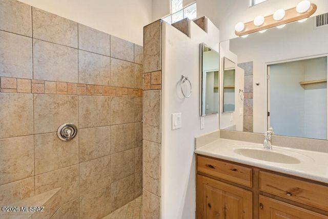 5660 W Triangle X Place, Tucson, AZ 85713