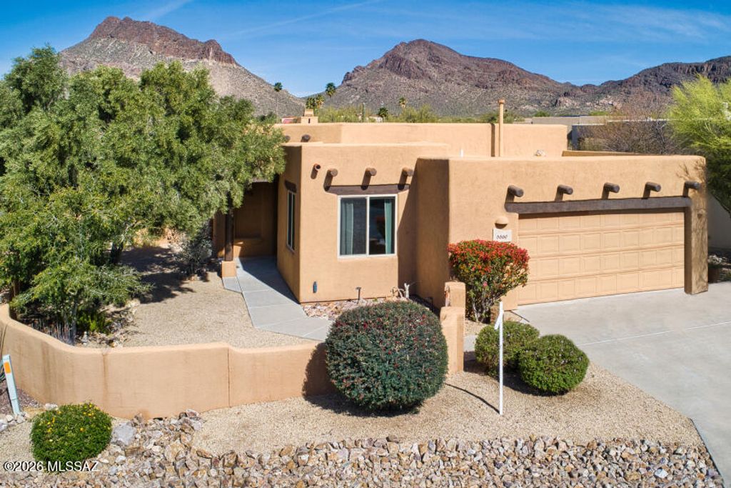 5660 W Triangle X Place, Tucson, AZ 85713
